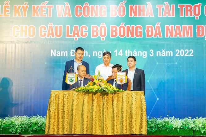Các cầu thủ Nam Định sẽ nhận được lương vào ngày 01/04