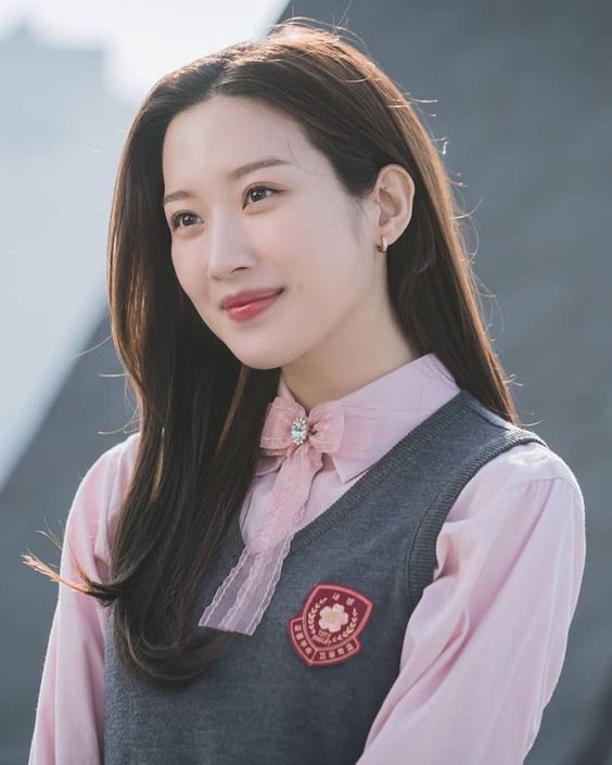 Lim Ju Gyeong (Moon Ga Young thủ vai)