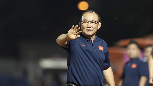 Vị thuyền trưởng người Hàn Quốc đã có những đóng góp vô cùng to lớn cho bóng đá Việt Nam