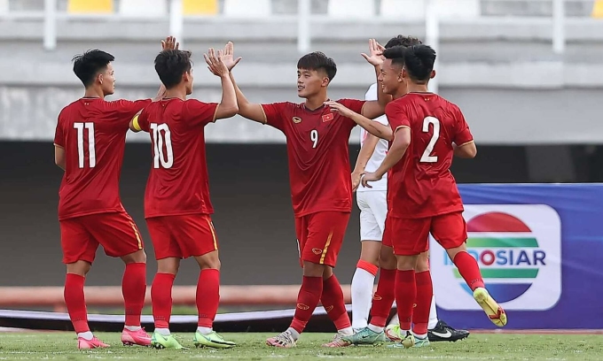 U20 Việt Nam sắp giao hữu với U20 Ả-Rập Xê-Út, SVĐ Hà Tĩnh mở cửa tự do trận Hà Tĩnh đấu Thanh Hóa
