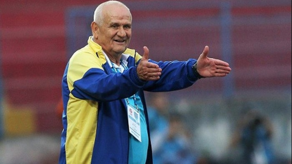  HLV Petrovic là người đã giúp đội bóng xứ Thanh thoát khỏi khủng hoảng đội hình 