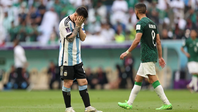 Argentina thua sốc trước Saudi Arabia