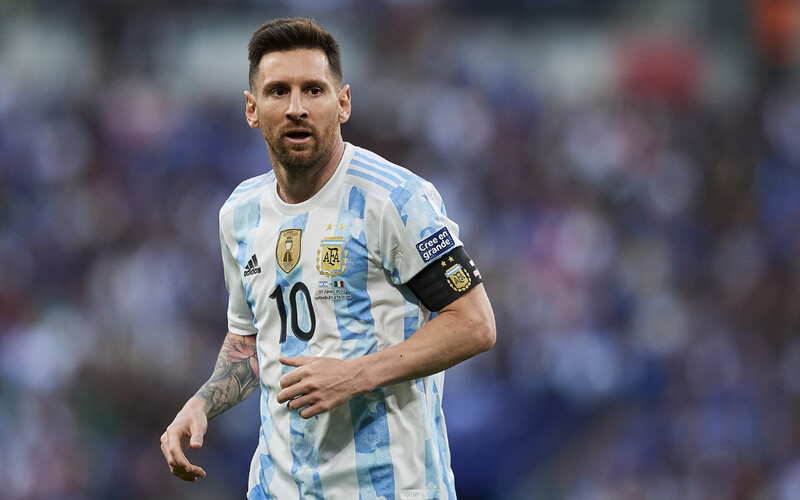 Messi vắng mặt trong buổi tập của Argentina